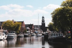 Ortskern Lemmer beim Ferienpark Lemmer